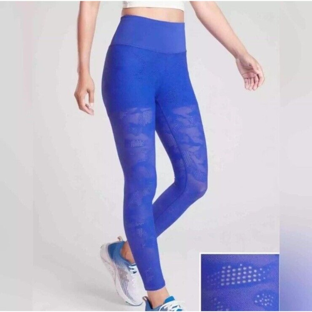 New Athleta Phenom Camo 7/8 Tight Leggings Royal Blue Perforated 25" Womens S